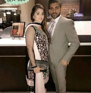 Meet your Posher, Afroz